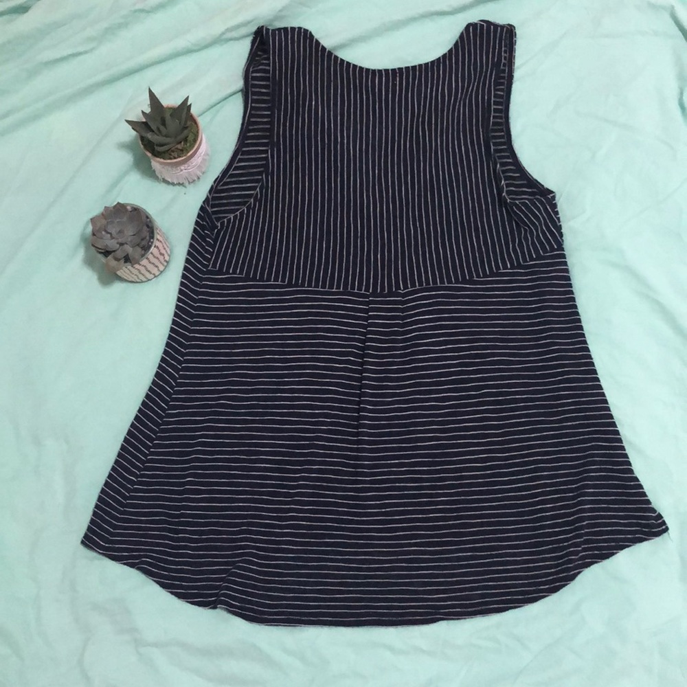 Striped Tank 🌟 - Picture 3 of 3